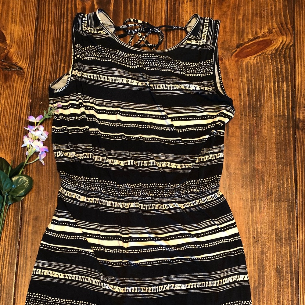 Ann Taylor Loft sleeveless black & cream dress xs
